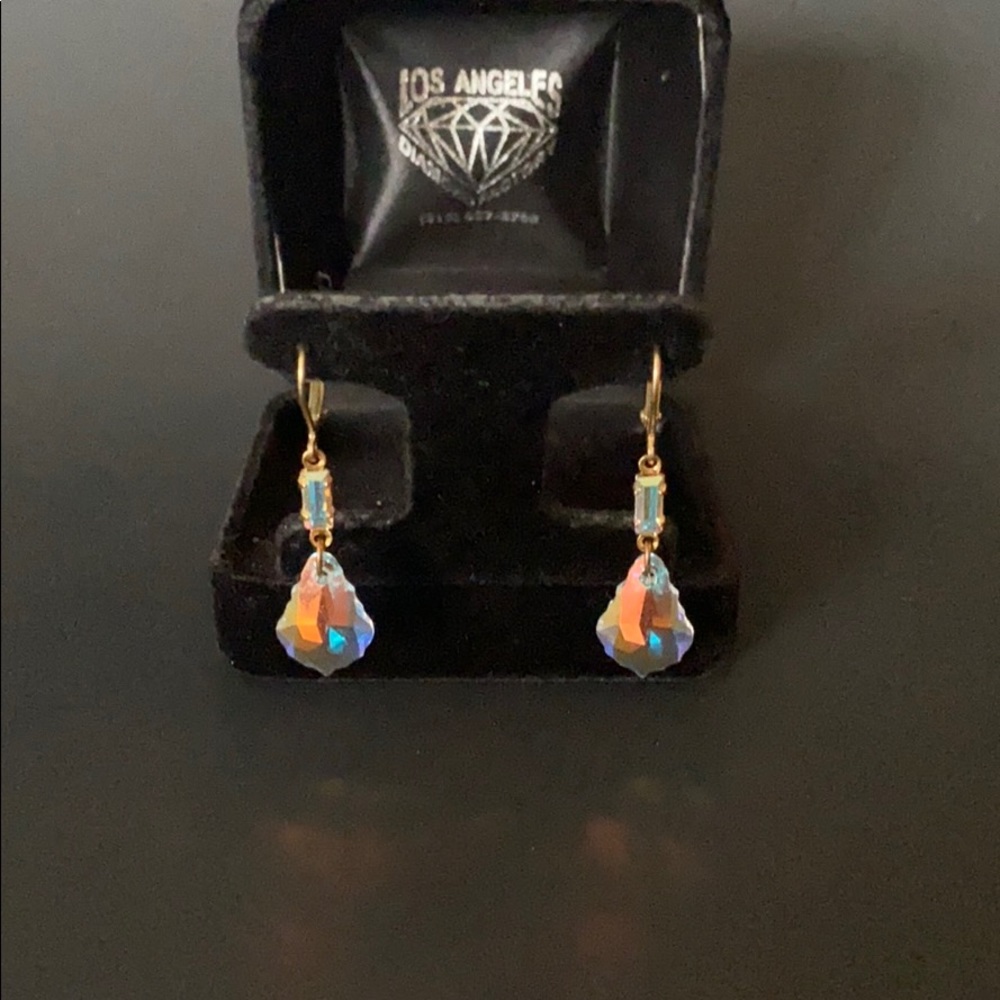 Drop dangle earrings
